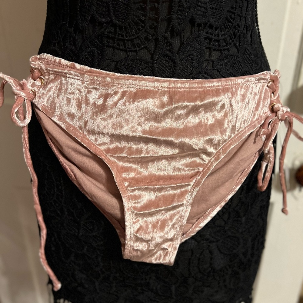 🏊🏽‍♂️ Velvet Swimsuit Bottom 🏊🏽‍♂️